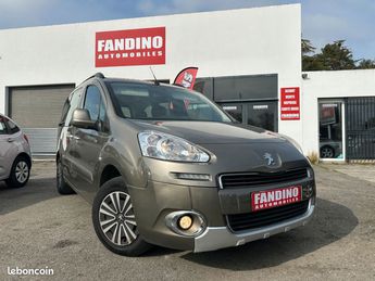  Voir détails -Peugeot Partner Tepee 1.6 Hdi 92Ch Active à Pavie (32)