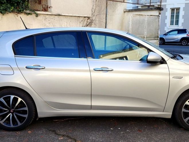 Fiat Tipo 1.6 MULTIJET 120CH LOUNGE S/S DCT MY19 1 Gris F de 2020