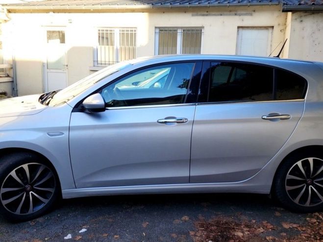 Fiat Tipo 1.6 MULTIJET 120CH LOUNGE S/S DCT MY19 1 Gris F de 2020
