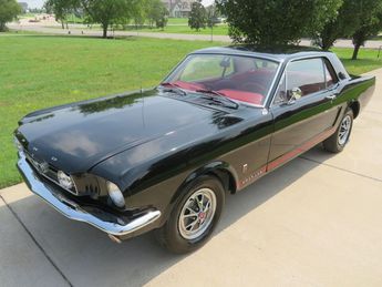  Voir détails -Ford Mustang GT à  Le Havre (76)