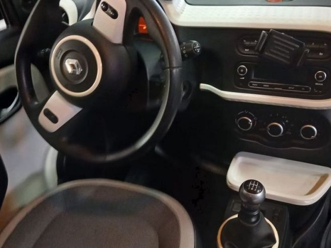 Renault Twingo III 0.9 TCE 90CH ENERGY INTENS Gris F de 2017