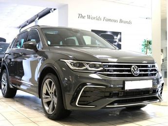  Voir détails -Volkswagen Tiguan R-Line 4M ATTEL Camera Pano Virtual Matr à Montfermeil (93)