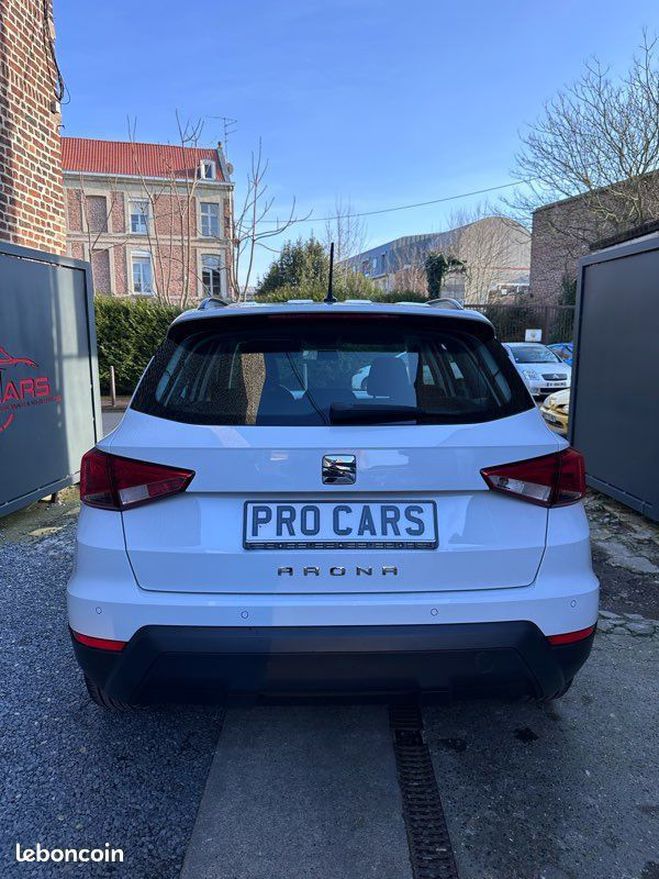 Seat Arona 1,0i 95Ch tat Neuf 28,000KM Blanc de 2019