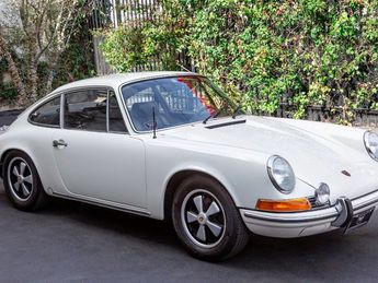  Voir détails -Porsche 911 coup à  Le Havre (76)