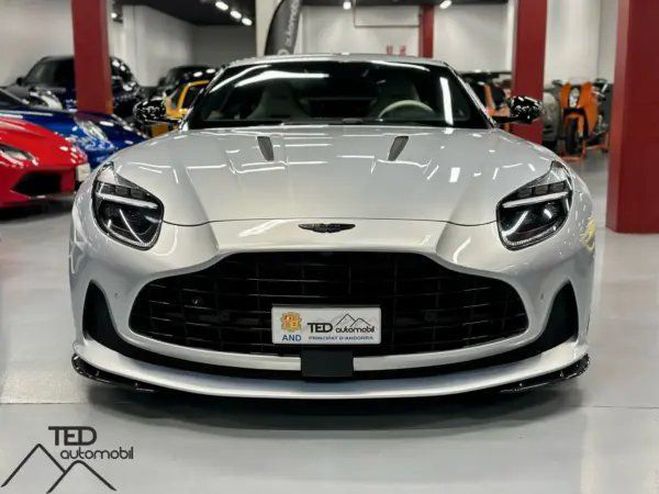 Aston martin DB12 680cv Pack Carbono  de 2023