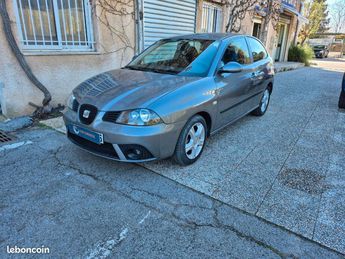  Voir détails -Seat Ibiza 1.4 TDI 70 sport 2008 à Biot (06)