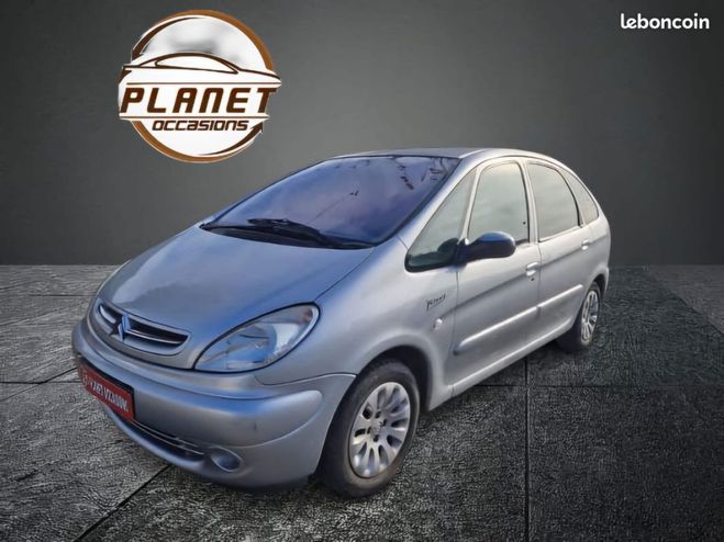 Citroen Xsara Picasso 1,8 16v 130990km Gris de 2003