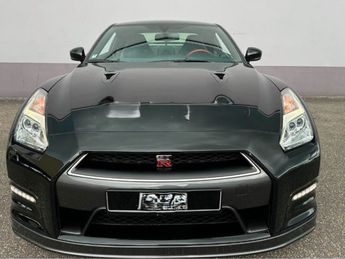  Voir détails -Nissan GT R (2) 3.8 V6 550 BLACK EDITION*GARANTIE 12 à Saint-Patrice (37)