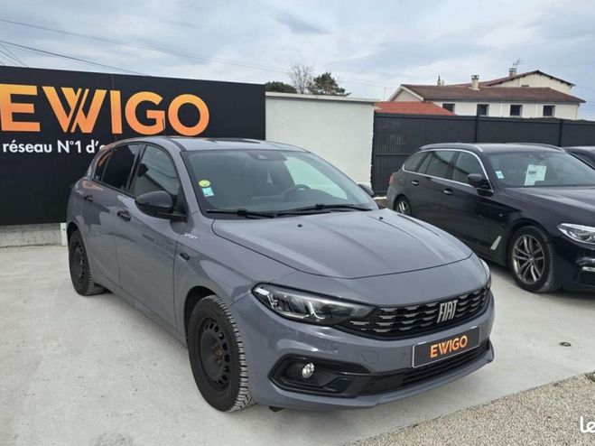 Fiat Tipo 1.6 MJT 130 SPORT Gris de 2022