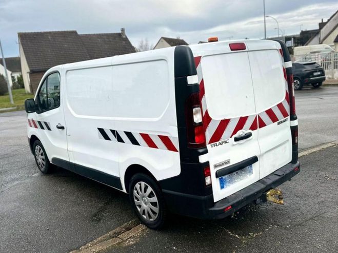 Renault Trafic Confort 2.0 dCi 120CV ENTRETIEN JOUR 108 Blanc Mtallis de 2021