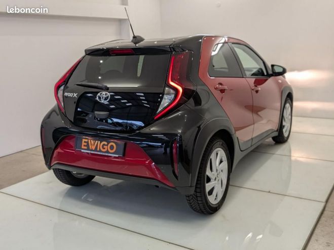 Toyota Aygo x 1.0 VVT-i 72ch DESIGN Rouge de 2022