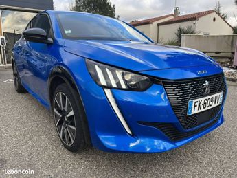  Voir détails -Peugeot 208 (2) Puretech 100 GT Line à Buzet-sur-Base (47)
