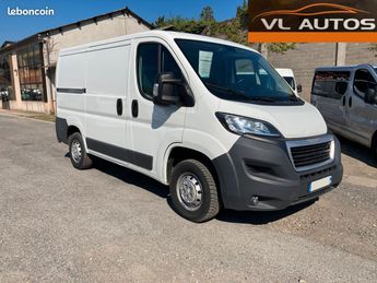  Voir détails -Peugeot Boxer L1H1 2.0 HDI 110cv Anne 2018 à Gleiz (69)