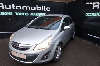  Voir détails -Opel Corsa 1.4 100 ch Twinport Color Edition à Porcheville (78)