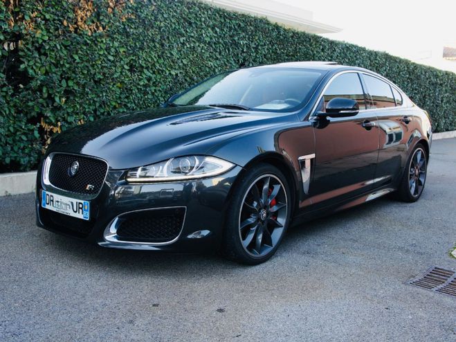Jaguar XF R XF-R 5.0 V8 COMPRESSOR 510 CH Noire Metallisee de 2012