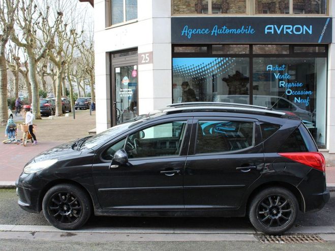 Peugeot 207 SW (2) 1.6 VTI 120 OUTDOOR Noir Verni de 2008