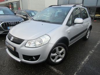  Voir détails -Suzuki SX4 S-Cross 1.9 DDiS GLX 4x4 à Aubire (63)