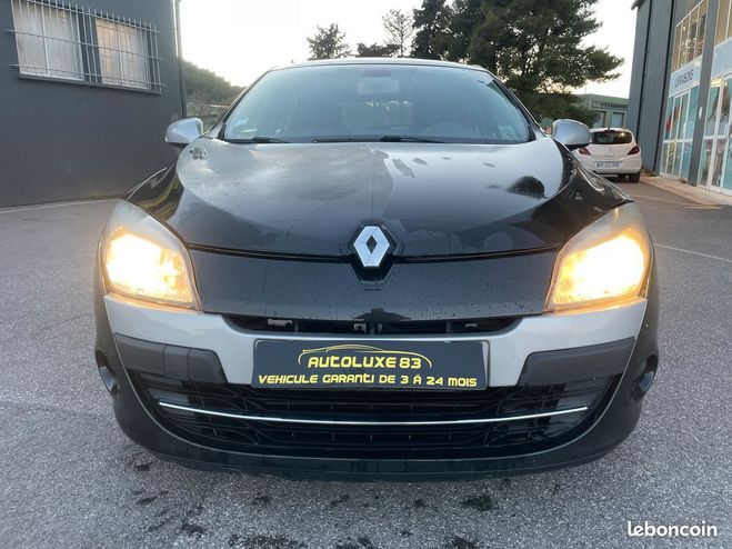Renault Megane 1.9 dci 130 cv garantie Noir de 2010