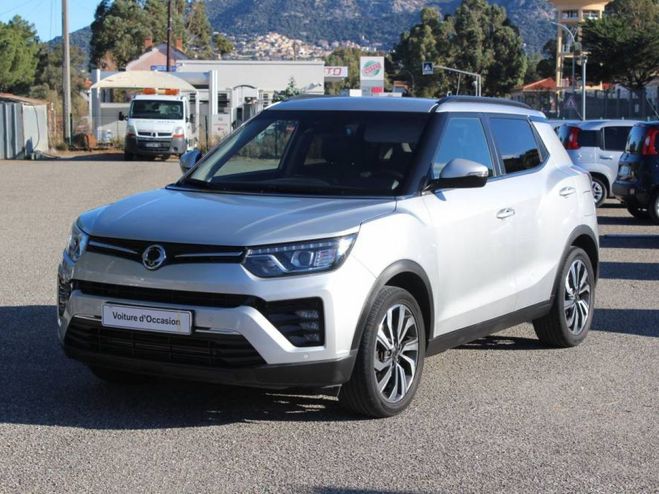 Ssangyong Tivoli 2WD 1.6L E-XDI 136CV BTE 6VT PACK SPORT/ GRIS METALISE de 2021