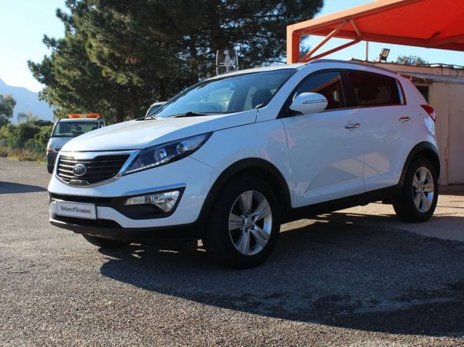 Kia Sportage III 2WD 1.7L CRDI 115CV BTE 6VT PACK SPO BLANC LAQUE de 2012