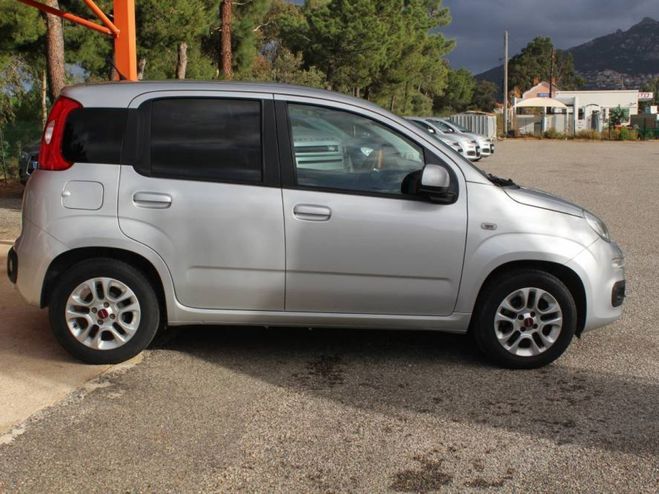 Fiat Panda III 1,2L 70CV BTE 5VT FINITION HAUT DE G GRIS METALISE de 2017