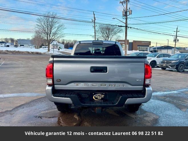 Toyota Tacoma trd sport double cab 4x4 tout compris ho Gris de 2017