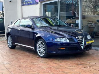  Voir détails -Alfa romeo GT 2.0 JTS 165 ELEGANZA SELESPEED à Cagnes-sur-Mer (06)