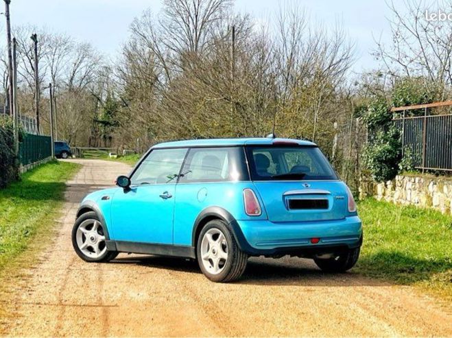 Mini Cooper  Bleu de 2004