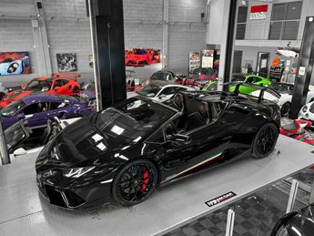  Voir détails -Lamborghini Huracan PERFORMANTE SPYDER ? LIFT SYSTEM à Saint-Laurent-du-Var (06)
