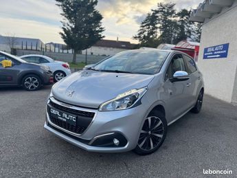  Voir détails -Peugeot 208 1.2 PureTech 110ch Tech Edition S&S 5p à Fontaine (38)