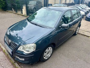  Voir détails -Volkswagen Polo IV (2) 1.2 60 UNITED 5P à Aulnay-sous-Bois (93)