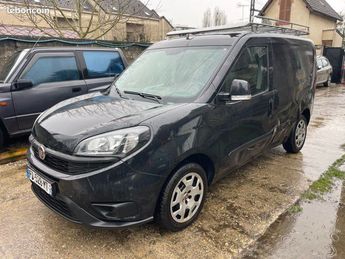 Voir détails -Fiat Doblo Cargo III Fourgon Phase 2 1.4 i 95 cv à Athis-Mons (91)
