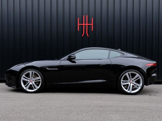 Jaguar F-Type V6 COUPE Noir Santorini de 2015