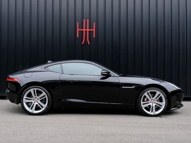 Jaguar F-Type V6 COUPE Noir Santorini de 2015
