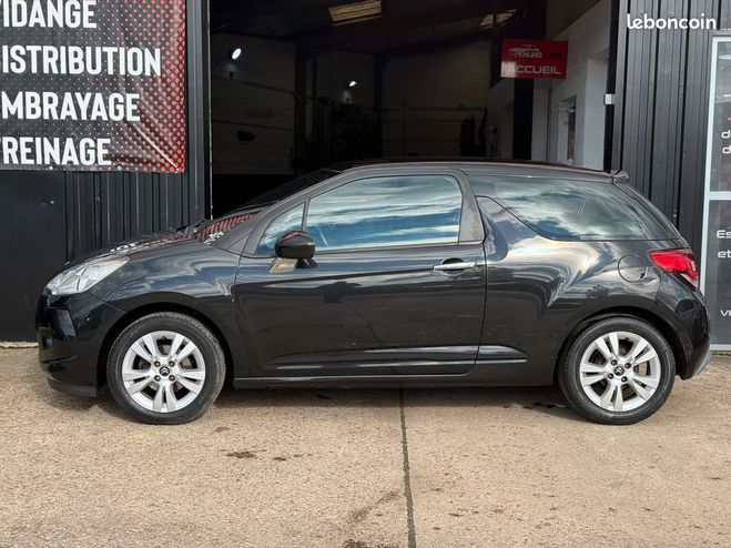 Citroen DS3 1.4 VTi Chic 135 000km Noir de 2010