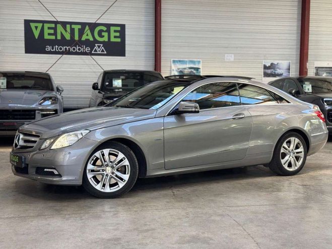 Mercedes Classe E 350 Coup CDI BlueEfficiency Executive Gris de 2010