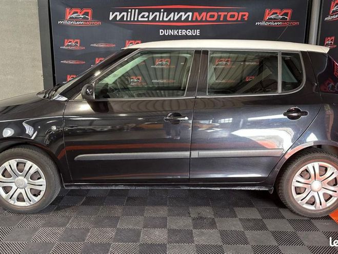 Skoda Fabia active 1.2 tsi 85 cv garantie 6 mois Noir de 2012