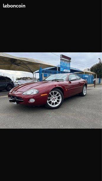  Voir détails -Jaguar XK8 Coup 4.0L V8 284 CV à Montfermeil (93)