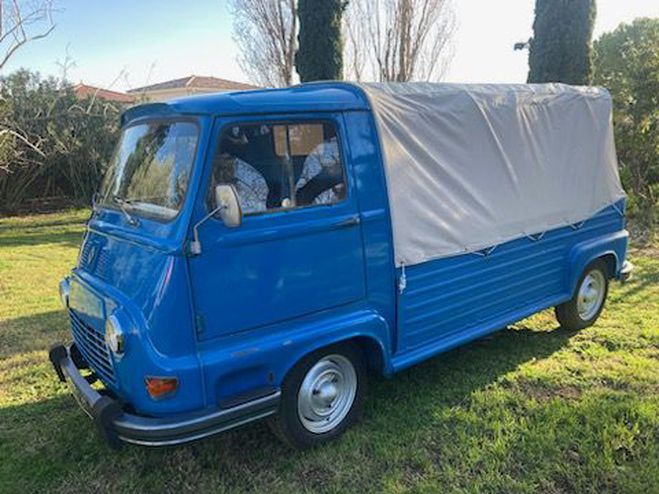 Renault Estafette  pick-up R 2137 allongee ( RARE ) Essence  de 1974