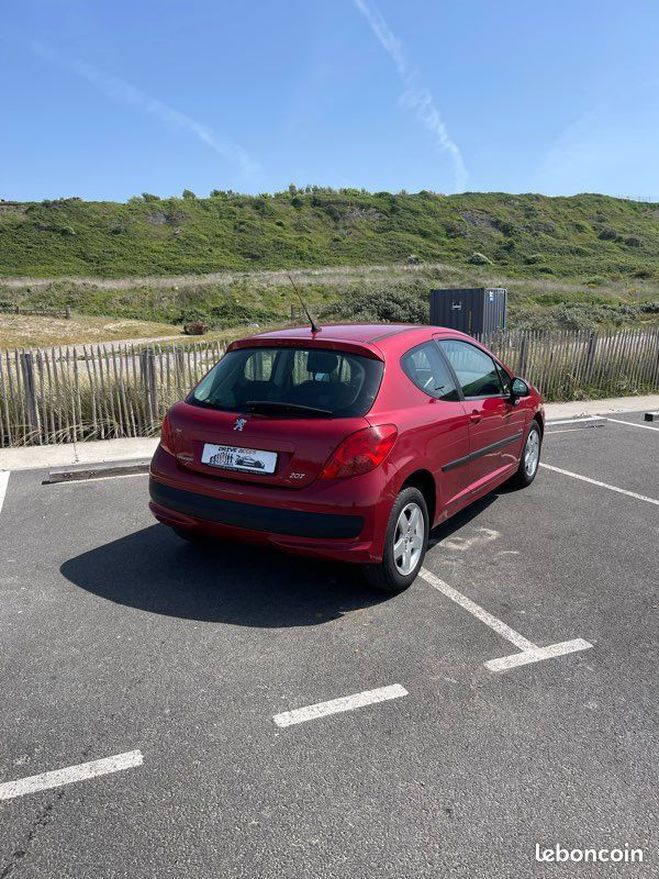 Peugeot 207  Rouge de 2008