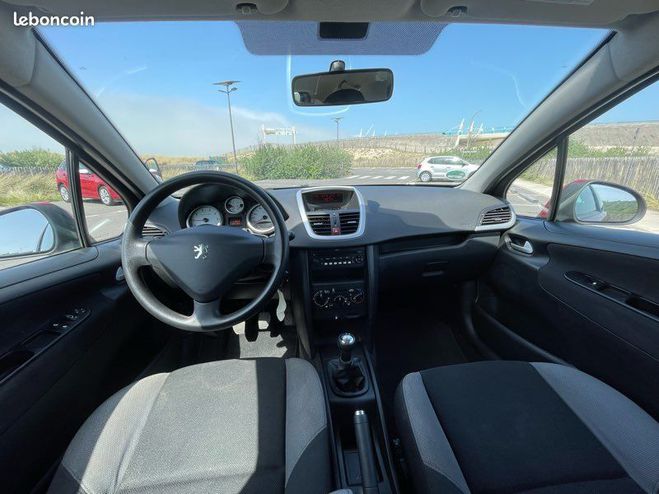Peugeot 207  Rouge de 2008