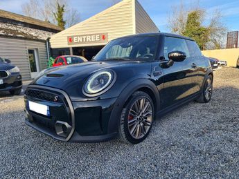 Voir détails -Mini One HATCH F56 Cooper S 178 ch BVA7 Edition R à Maubeuge (59)