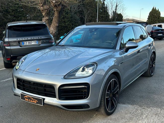 Porsche Cayenne E-Hybrid 3.0 V6 462 PLATINUM EDITION / C Gris de 2021