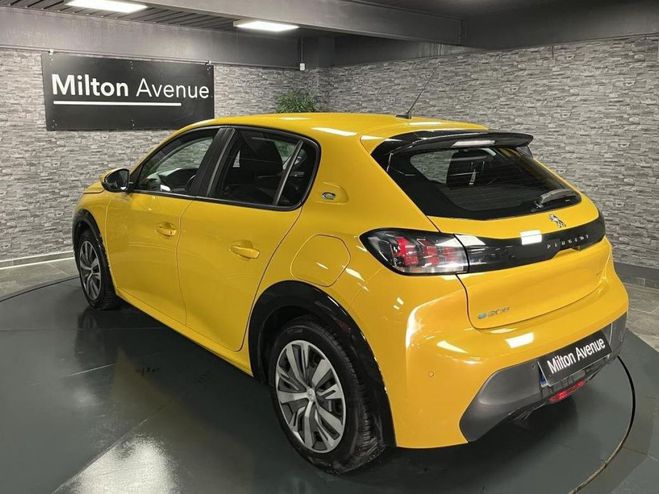 Peugeot 208 e-- 136 E-Style JAUNE CLAIR de 2020