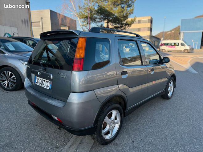 Suzuki Ignis 1.3 DDIS 70 GLX Gris de 2008