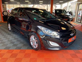  Voir détails -Hyundai I30 PHASE II PACK BUSINESS 1.6 CRDI 16V 110  à Piennes (54)