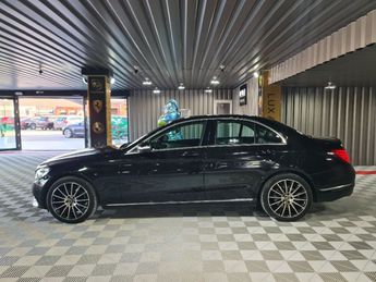  Voir détails -Mercedes Classe C 200 1.6L CDI 136 CV * GARANTIE 12 MOIS * à Maubeuge (59)