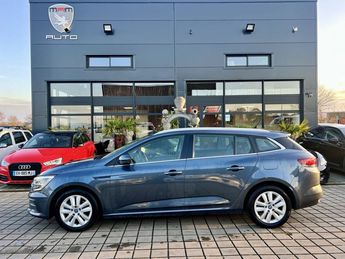 Voir détails -Renault Megane IV ESTATE E-TECH PLUG-IN HYBRIDE 160 BUS à Nouvoitou (35)