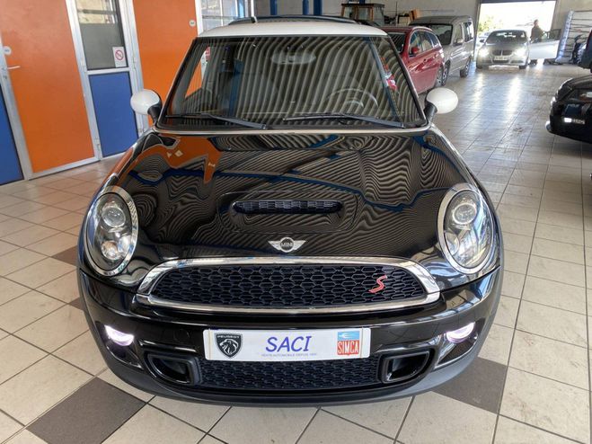Mini Cooper II (R56) SD 143ch Pack Red Hot Chili NOIR de 2011