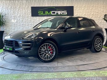  Voir détails -Porsche Macan 3.6 V6 440ch Turbo Pack Performance PDK à Mougins (06)